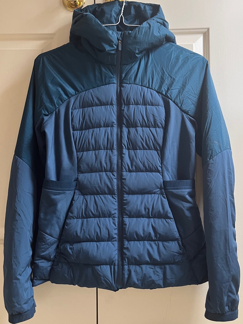 🍒LULULEMON sz 10 DOWN FOR IT ALL JACKET 700-Fill PETROL BLUE Teal Borealis HOOD